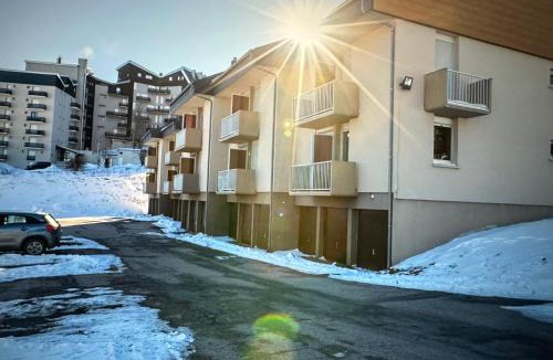 Les Angles Apartment | STUDIO LES IZARDS