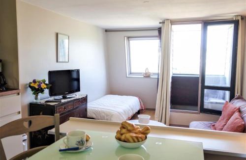 Deauville Apartment | Studio Les Marinas-11 by Interhome