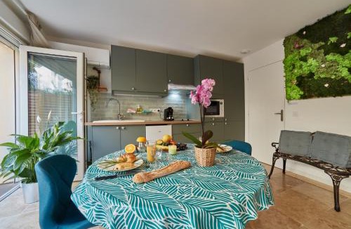 Montreuil Apartment | Studio LILAS avec terrasse au calme