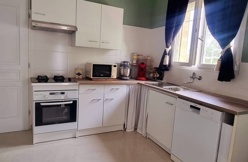 Boisset-et-Gaujac Apartment | Studio located 5 minutes from Anduze Ideal for telecommuting