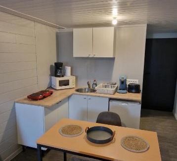 Hazebrouck Apartment | Studio Londres