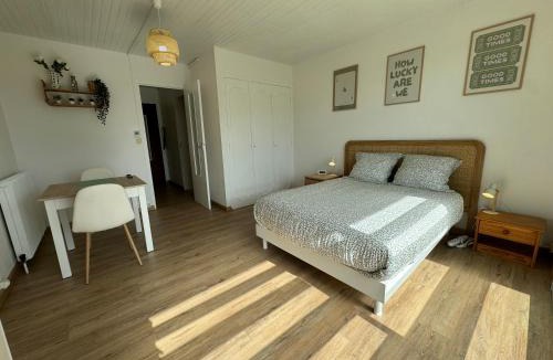 Bagnoles-de-l'Orne Apartment | Studio lumineux de 23m avec balcon