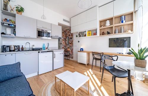 Carabacel Apartment | Studio lumineux Centre-ville