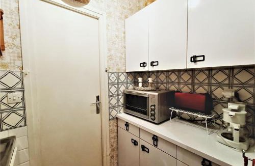 Aix-les-Bains City Center Apartment | Studio lumineux et fonctionnel, idéalement situé à Aix-les-Bains - FR-1-555-1