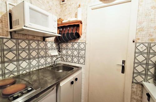 Aix-les-Bains City Center Apartment | Studio lumineux et fonctionnel, idéalement situé à Aix-les-Bains - FR-1-555-1