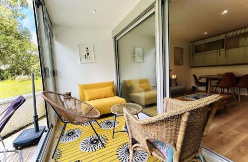 Le Pouliguen Apartment | Studio lumineux proche plage, bois, marché - 4 pers, parking, animaux acceptés - FR-1-245-207