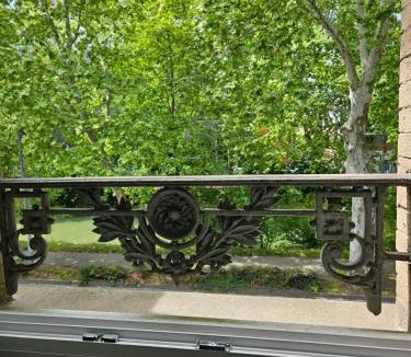 Marengo - Jolimont Apartment | Studio Luxine - 2 personnes - Vue sur le Canal du Midi