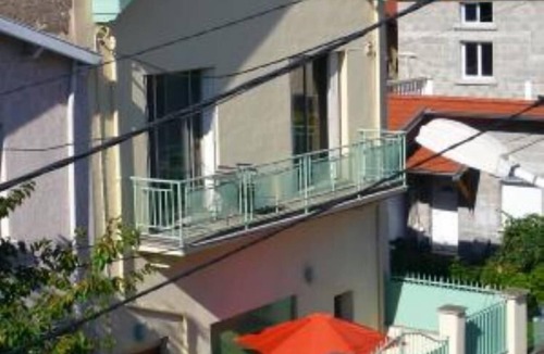 Santy - La Plaine Apartment | Studio - LYON