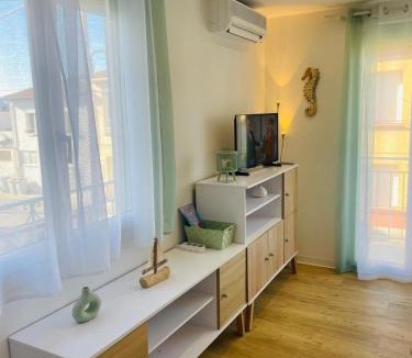 Corneilla-del-Vercol Apartment | Studio Méditerranéen
