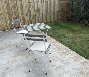 Saint-Etienne-du-Rouvray Apartment | Studio meuble Kenaya 29m2.