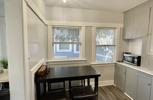 Central San Pedro Apartment | Studio Marina Proximity