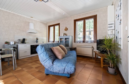 Vienne Apartment | Studio 'Maupas' with Shared Terrace and Wi-Fi