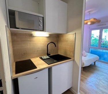 Celleneuve Apartment | Studio MBS 2- Cosy, Tramway, Wifi, Parking, Equipé
