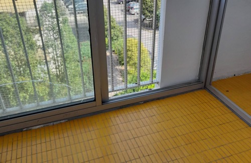 Les Platanes Apartment | Studio Meublé Avec Balcon