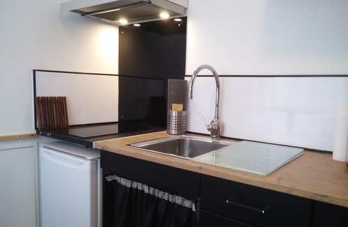 Evreux House | Studio Meublé, Centre-ville, Tous Commerces