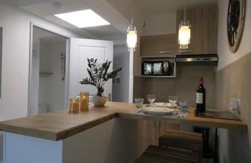 Mouans-Sartoux Apartment | Studio meublé face au golf