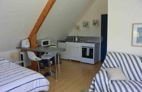 Emieville Apartment | Studio meublé près des plages du débarquement