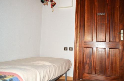 Font-Romeu-Odeillo-Via Apartment | Studio mezzanine sud avec parking à Font-Romeu - FR-1-580-33