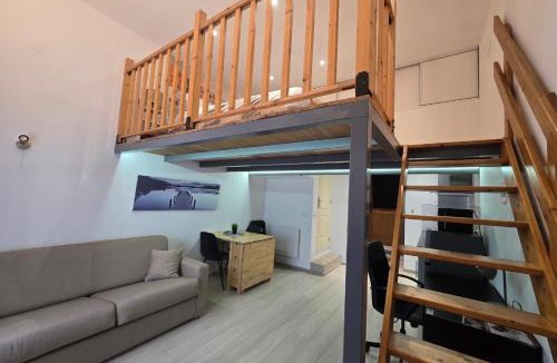 Les Avenieres Apartment | Studio mezzanine - 4 pers - Parking - 2km Walibi