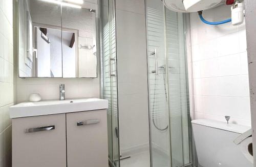 Cap d'Agde Apartment | Studio Mezzanine 5 Pers, Terrasse Sud, Parking Privé - FR-1-607-67