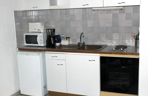 Ax-les-Thermes Apartment | Studio mezzanine 2 to 4 people Ax les Thermes center with balcony