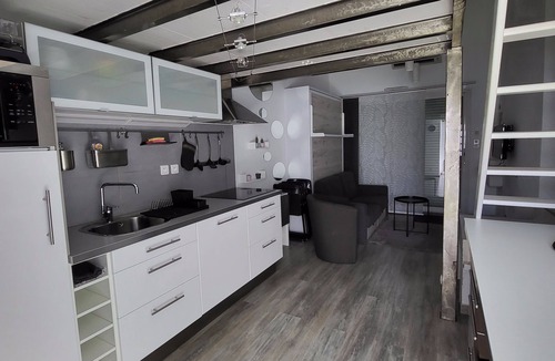 Saint-Bres Apartment | Studio mezzanine Saint Bres. 20min de Montpellier