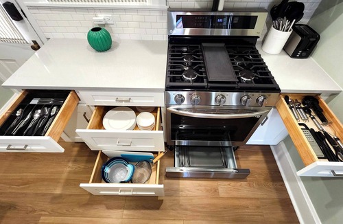 Oak Park Apartment | Studio Mins Walk to DT OAK PARK