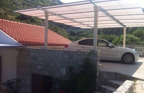 Stikovica Apartment | Studio mit Terrasse by Interhome