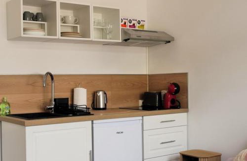 Chasseneuil-du-Poitou Apartment | Studio Moderne et Confortable - Clim & Futuroscope