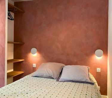 Ribaute-les-Tavernes Apartment | Studio Moderne Cozy