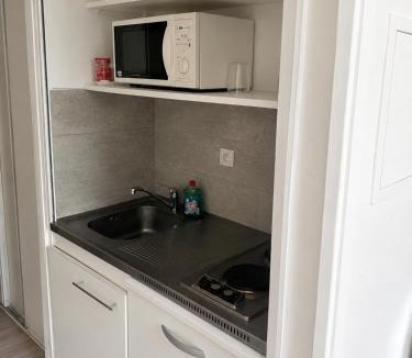 Bussy-Saint-Georges Apartment | Studio Moderne à 5 Min de Disneyland Paris