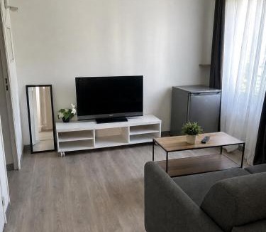 Bussy-Saint-Georges Apartment | Studio Moderne à 5 Min de Disneyland Paris