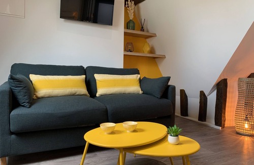 Angers Apartment | Studio-Modern-Wet room-City View-1er étage