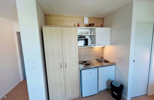Barbatre Apartment | Studio Moderne au Cœur de Reims We Live In R 101