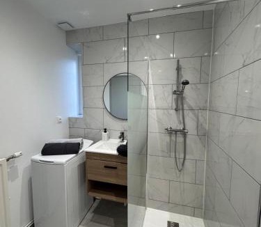 Gueret Apartment | Studio moderne et chaleureux