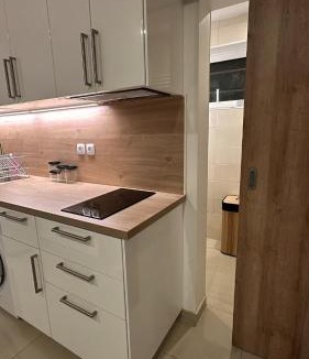 Champrosay Apartment | Studio moderne et spacieux 2