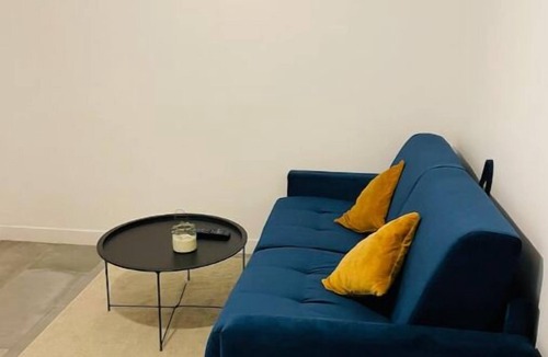 Clichy-Sous-Bois Apartment | Studio Moderne Proche Paris