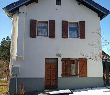 La Cabanasse Apartment | studio MONT LOUIS