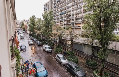 Quartier des Grandes-Carrieres Apartment | Studio Montmartre
