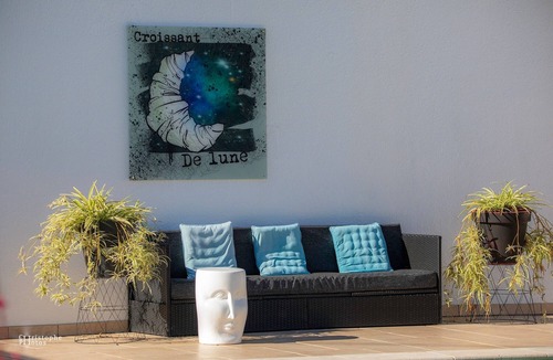 Bagard Cottage | Studio Moon, Avec Acces a la Piscine, Parking Privé