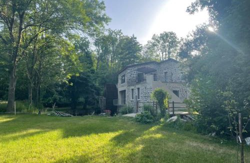 Veyre-Monton Apartment | Studio moulin la paille