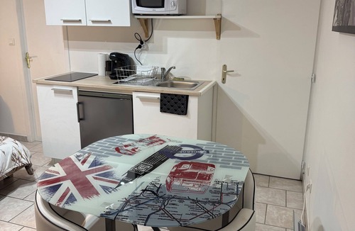 Moirans-en-Montagne Apartment | Studio Musée du Jouet - Moirans