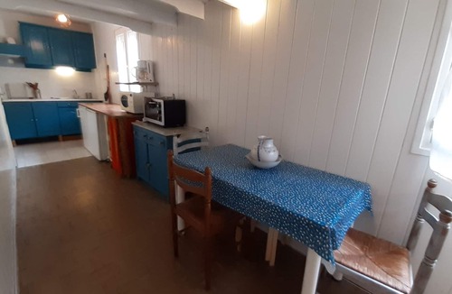 Valras-Plage Apartment | Studio n ° 1 for 6 people.