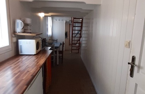 Valras-Plage Apartment | Studio n ° 1 for 6 people.