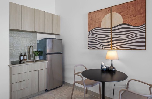 Northside Apartment | Studio | near Aquarium, Coolridge Park
