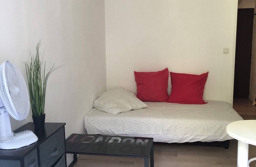 Saint-Victor Apartment | Studio near beach and old port