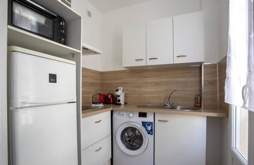 Le Piol Apartment | Studio near Gambetta