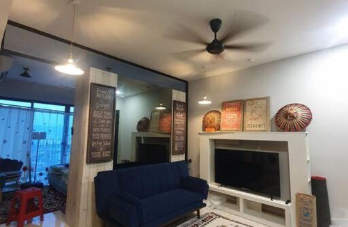 Taman Keramat Apartment | Studio near KLCC and LRT with superb view