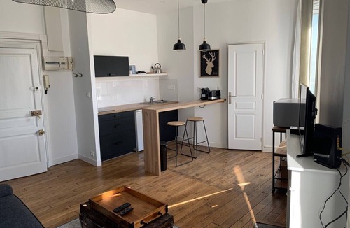 Limoges Apartment | Studio near Limoges train station