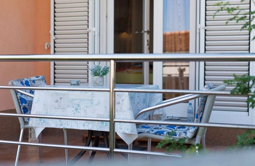 Vantacici Apartment | Studio near the beach